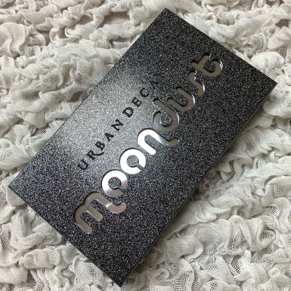 Urban Decay Moondust palette